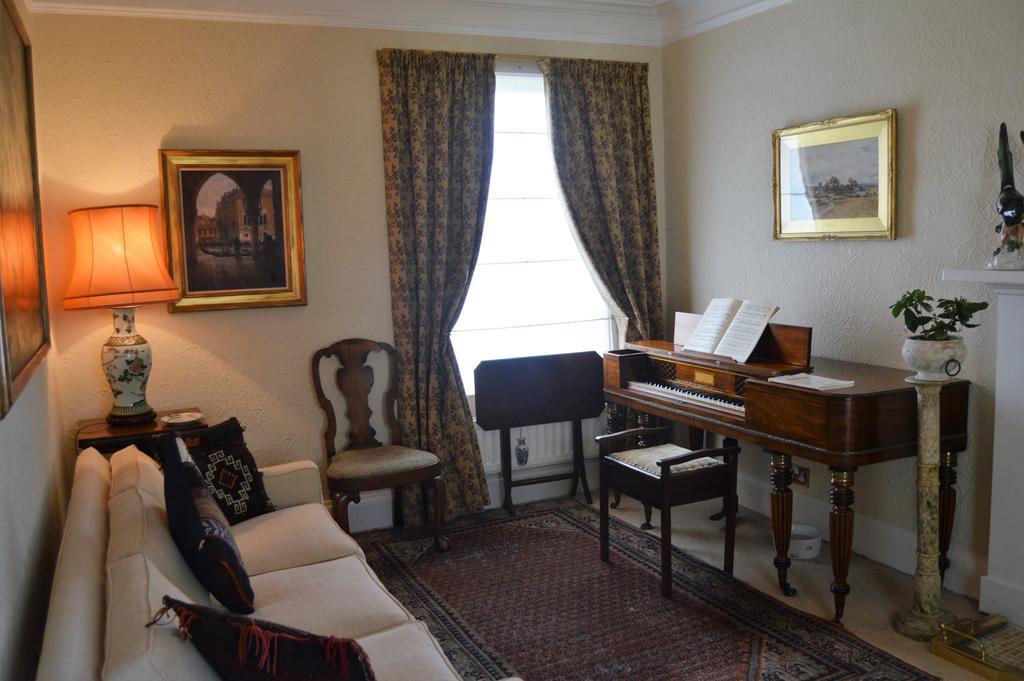 Lady Penelope'S B&B Duns Extérieur photo